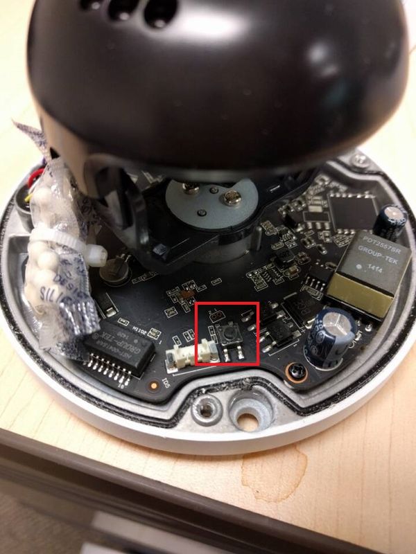 HDBW4300EN reset button.jpg