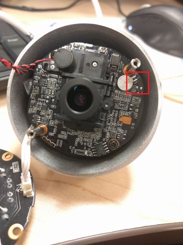 IPC HDW4100S reset button.jpg